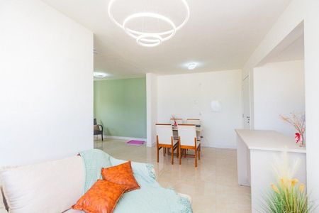 Sala  de apartamento para alugar com 1 quarto, 59m² em Jardim Sabará, Porto Alegre