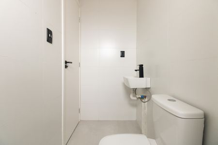 Apartamento para alugar com 24m², 1 quarto e sem vagaBanheiro 