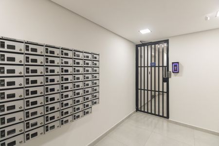 Apartamento para alugar com 24m², 1 quarto e sem vagaCondomínio - Hall 