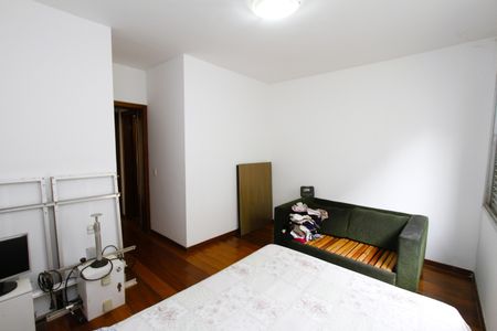 Apartamento para alugar com 269m², 4 quartos e 2 vagasQuarto 4 - Suíte