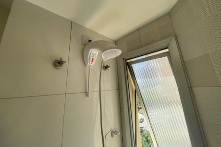 Apartamento para alugar com 75m², 3 quartos e 1 vagaChuveiro