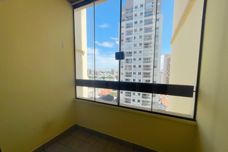 Apartamento para alugar com 75m², 3 quartos e 1 vagaSacada