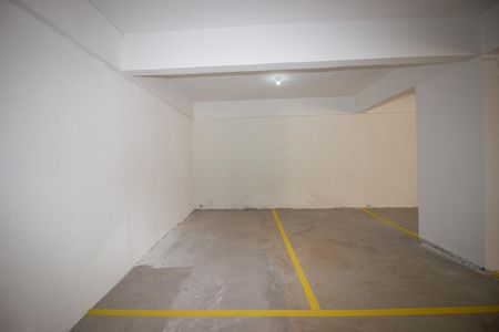 Apartamento à venda com 193m², 3 quartos e 3 vagas Apartamento à venda com 193m², 3 quartos e 3 vagasGaragem