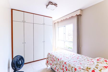 Apartamento para alugar com 77m², 2 quartos e 1 vagaQuarto 2