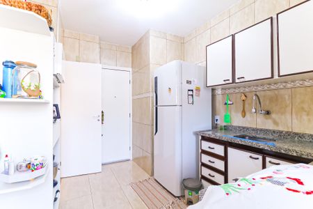 Apartamento para alugar com 77m², 2 quartos e 1 vagaCozinha