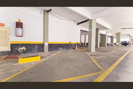 Apartamento para alugar com 77m², 2 quartos e 1 vagaGaragem