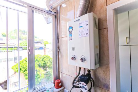 Apartamento para alugar com 77m², 2 quartos e 1 vagaÁrea de Serviço