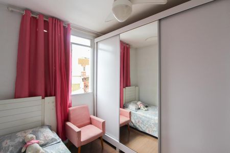 Apartamento à venda com 57m², 3 quartos e 1 vaga Apartamento à venda com 57m², 3 quartos e 1 vagaQuarto 2