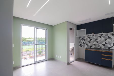 Sala / Cozinha de apartamento para alugar com 2 quartos, 41m² em Vila Butantã, São Paulo