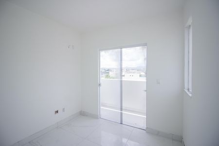 Apartamento à venda com 183m², 4 quartos e 4 vagas Apartamento à venda com 183m², 4 quartos e 4 vagasQuarto Suíte