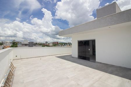 Apartamento à venda com 183m², 4 quartos e 4 vagas Apartamento à venda com 183m², 4 quartos e 4 vagasCobertura