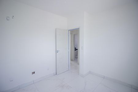 Apartamento à venda com 183m², 4 quartos e 4 vagas Apartamento à venda com 183m², 4 quartos e 4 vagasQuarto 1