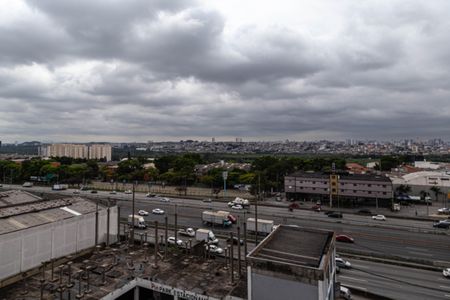 Apartamento à venda com 37m², 2 quartos e sem vagaCozinha e Área de Serviço - vista