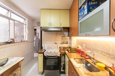 Apartamento à venda com 107m², 3 quartos e 2 vagasCozinha