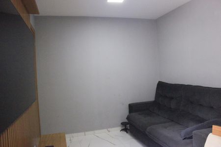 Sala de apartamento à venda com 2 quartos, 43m² em Jardim Rosa de Franca, Guarulhos