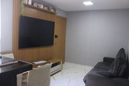 Sala de apartamento à venda com 2 quartos, 43m² em Jardim Rosa de Franca, Guarulhos