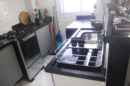 Apartamento à venda com 43m², 2 quartos e 1 vagaCozinha com lavanderia