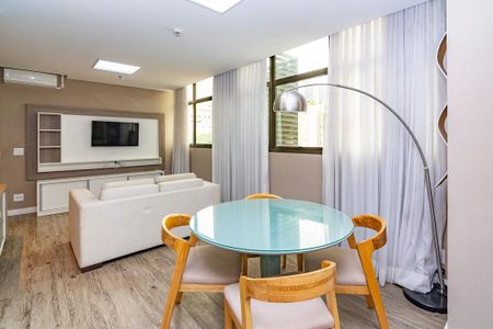 Apartamento à venda com 63m², 1 quarto e 1 vagaSala