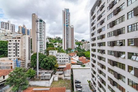 Apartamento à venda com 63m², 1 quarto e 1 vagaSala