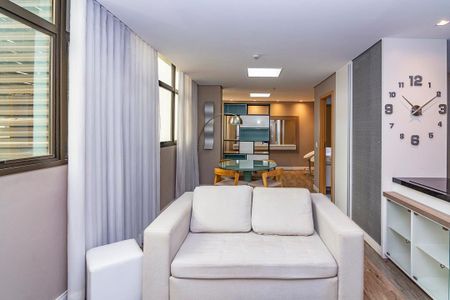 Apartamento à venda com 63m², 1 quarto e 1 vagaSala