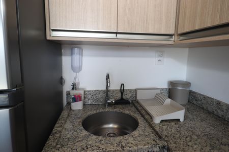 Cozinha de apartamento para alugar com 1 quarto, 40m² em Barra, Salvador