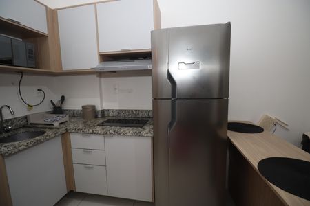 Cozinha de apartamento para alugar com 1 quarto, 30m² em Barra, Salvador