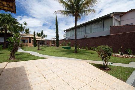 Casa de condomínio para alugar com 350m², 2 quartos e 4 vagas Casa de condomínio para alugar com 350m², 2 quartos e 4 vagasQuintal