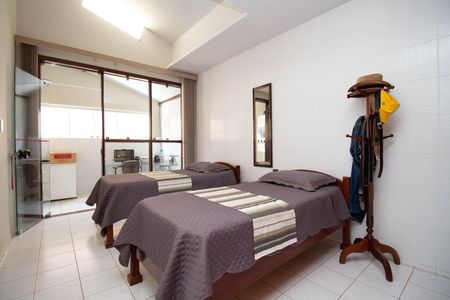 Casa de condomínio para alugar com 350m², 2 quartos e 4 vagas Casa de condomínio para alugar com 350m², 2 quartos e 4 vagasQuarto 1