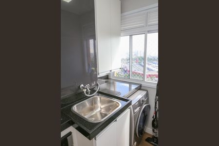 Apartamento à venda com 32m², 1 quarto e sem vagaCozinha e Área de Serviço