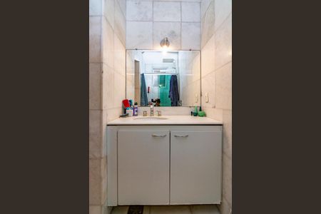 Apartamento à venda com 180m², 4 quartos e 2 vagasBanheiro da Suíte 