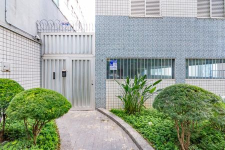 Apartamento à venda com 180m², 4 quartos e 2 vagasplaca instalada em 20/01/2026 com o código KXDG-36