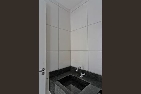 Apartamento para alugar com 60m², 2 quartos e sem vaga