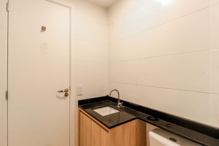 Studio para alugar com 27m², 1 quarto e sem vaga Studio para alugar com 27m², 1 quarto e sem vagaBanheiro