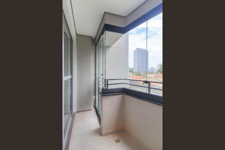 Varanda de kitnet/studio à venda com 1 quarto, 27m² em Jardim das Acacias, São Paulo