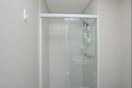 Apartamento à venda com 66m², 2 quartos e 2 vagas Apartamento à venda com 66m², 2 quartos e 2 vagasBanheiro Social