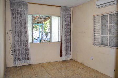 Quarto 1 de casa para alugar com 2 quartos, 75m² em Camaquã, Porto Alegre