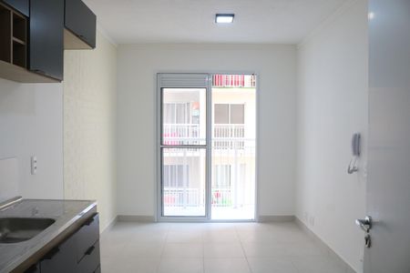 Apartamento para alugar com 35m², 2 quartos e sem vagaSala e Cozinha Integrada