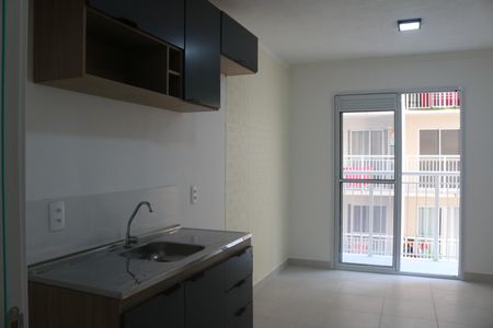 Sala e Cozinha Integrada de apartamento para alugar com 2 quartos, 35m² em Bom Retiro, São Paulo