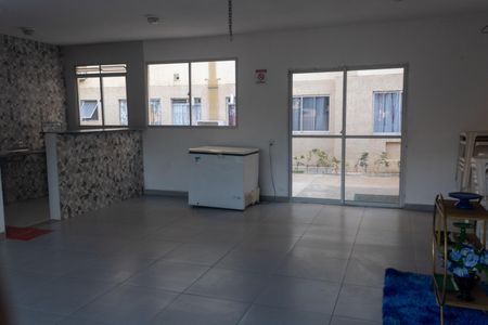 Apartamento para alugar com 42m², 2 quartos e 1 vagaÁrea comum - Salão de festas