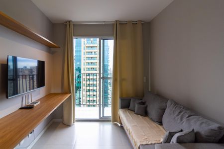 Sala de apartamento para alugar com 1 quarto, 30m² em Campo Belo, São Paulo
