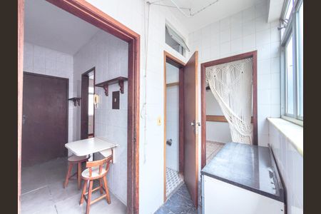 Apartamento à venda com 3 quartos, 77m² em Sagrada Família, Belo Horizonte