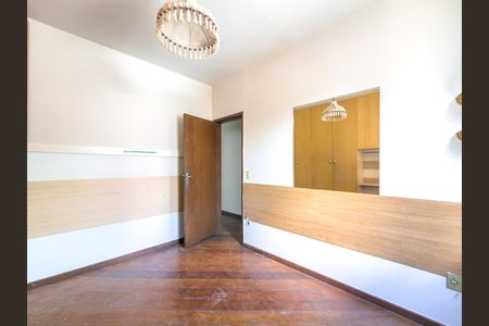 Quarto 2 de apartamento à venda com 3 quartos, 77m² em Sagrada Família, Belo Horizonte