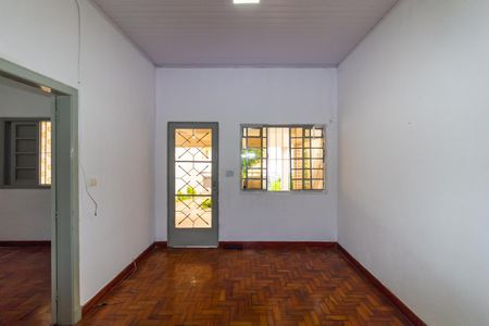 Sala de casa à venda com 4 quartos, 246m² em Jardim Vila Formosa, São Paulo