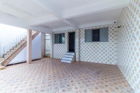 Casa à venda com 246m², 4 quartos e 6 vagas Casa à venda com 246m², 4 quartos e 6 vagasGaragem
