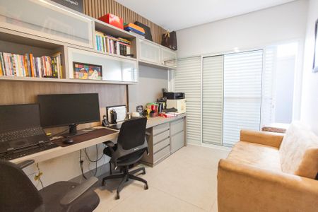 Casa de condomínio para alugar com 313m², 4 quartos e 3 vagas Casa de condomínio para alugar com 313m², 4 quartos e 3 vagasSuite 3