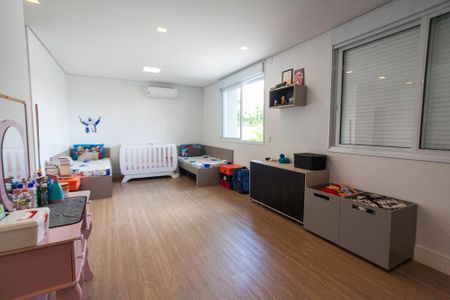 Casa de condomínio para alugar com 313m², 4 quartos e 3 vagas Casa de condomínio para alugar com 313m², 4 quartos e 3 vagasSuite 2