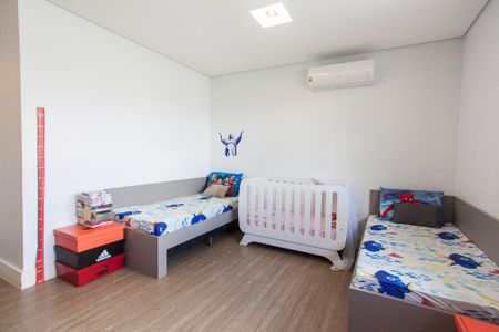 Casa de condomínio para alugar com 313m², 4 quartos e 3 vagas Casa de condomínio para alugar com 313m², 4 quartos e 3 vagasSuite 2