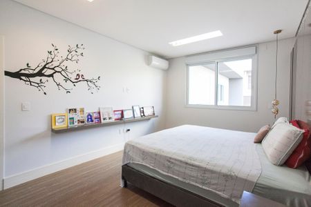 Casa de condomínio para alugar com 313m², 4 quartos e 3 vagas Casa de condomínio para alugar com 313m², 4 quartos e 3 vagasSuite 1