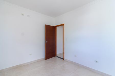 Casa à venda com 100m², 2 quartos e 2 vagasSuíte 2