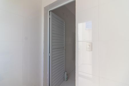 Casa à venda com 100m², 2 quartos e 2 vagasÁrea de Serviço